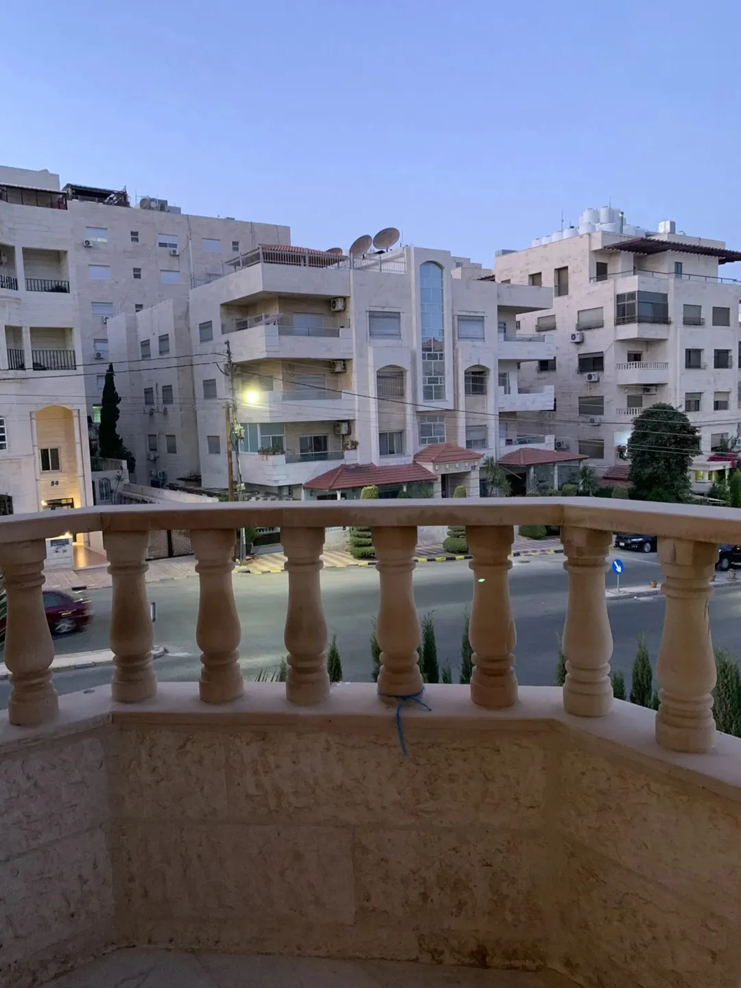شقة مفروشة فاخرة للإيجار في دير غبار | ID 841601