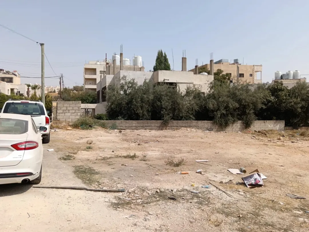 موجود بيت موجود في مرج الحمام حوض 5 شقق للبيع في مرج الحمام حوض ام اسماف 8 مساحة البناء 540