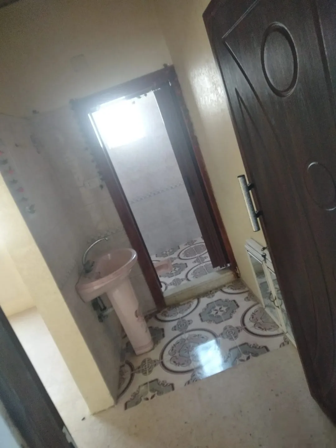 عمارة للبيع أربع شقق عائلية