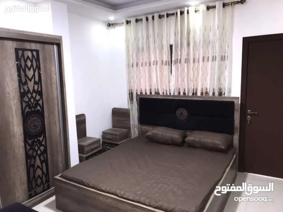 شاليه فاخر للبيع أو البدل في الغور بالقرب من البحر الميت