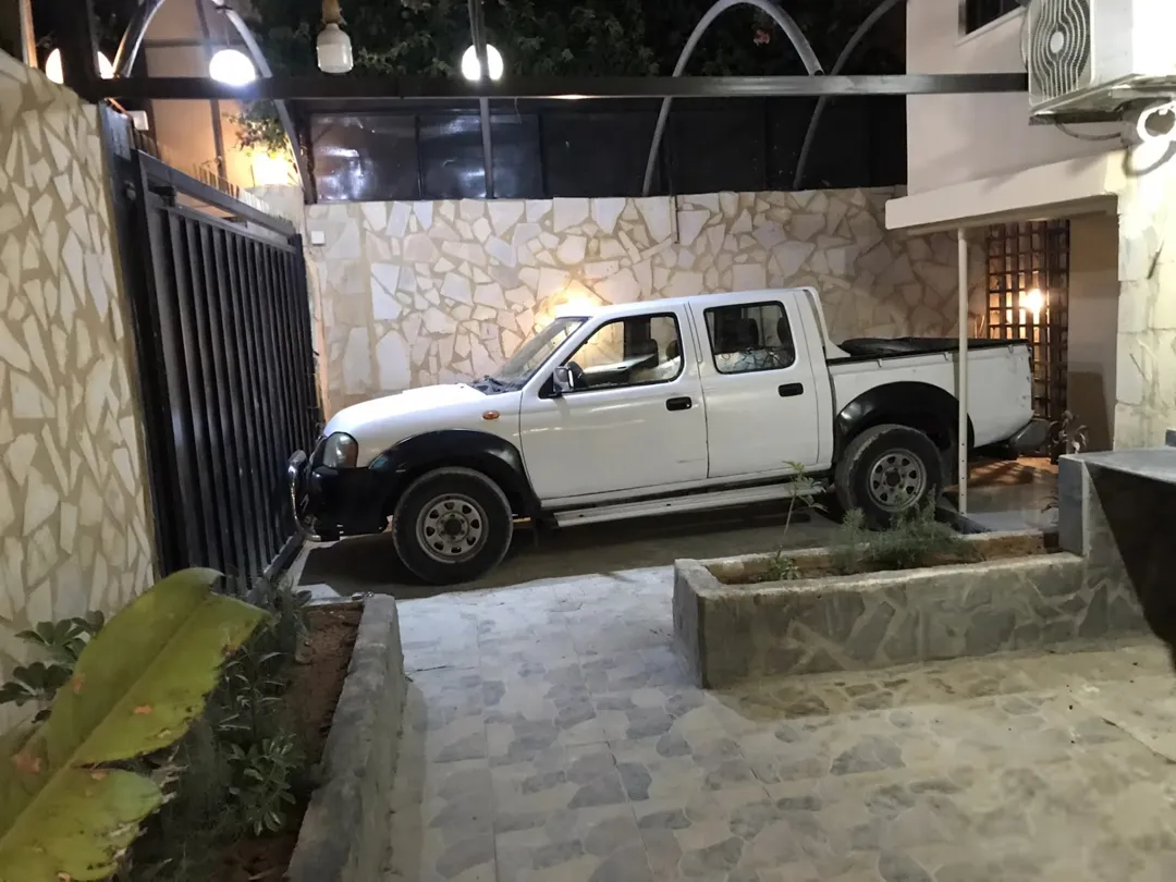 شاليه فاخر للبيع أو البدل في الغور بالقرب من البحر الميت