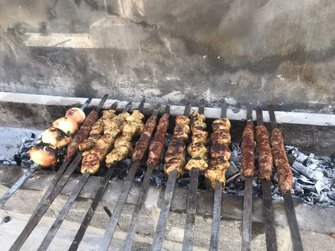شاليه فاخر للبيع أو البدل في الغور بالقرب من البحر الميت