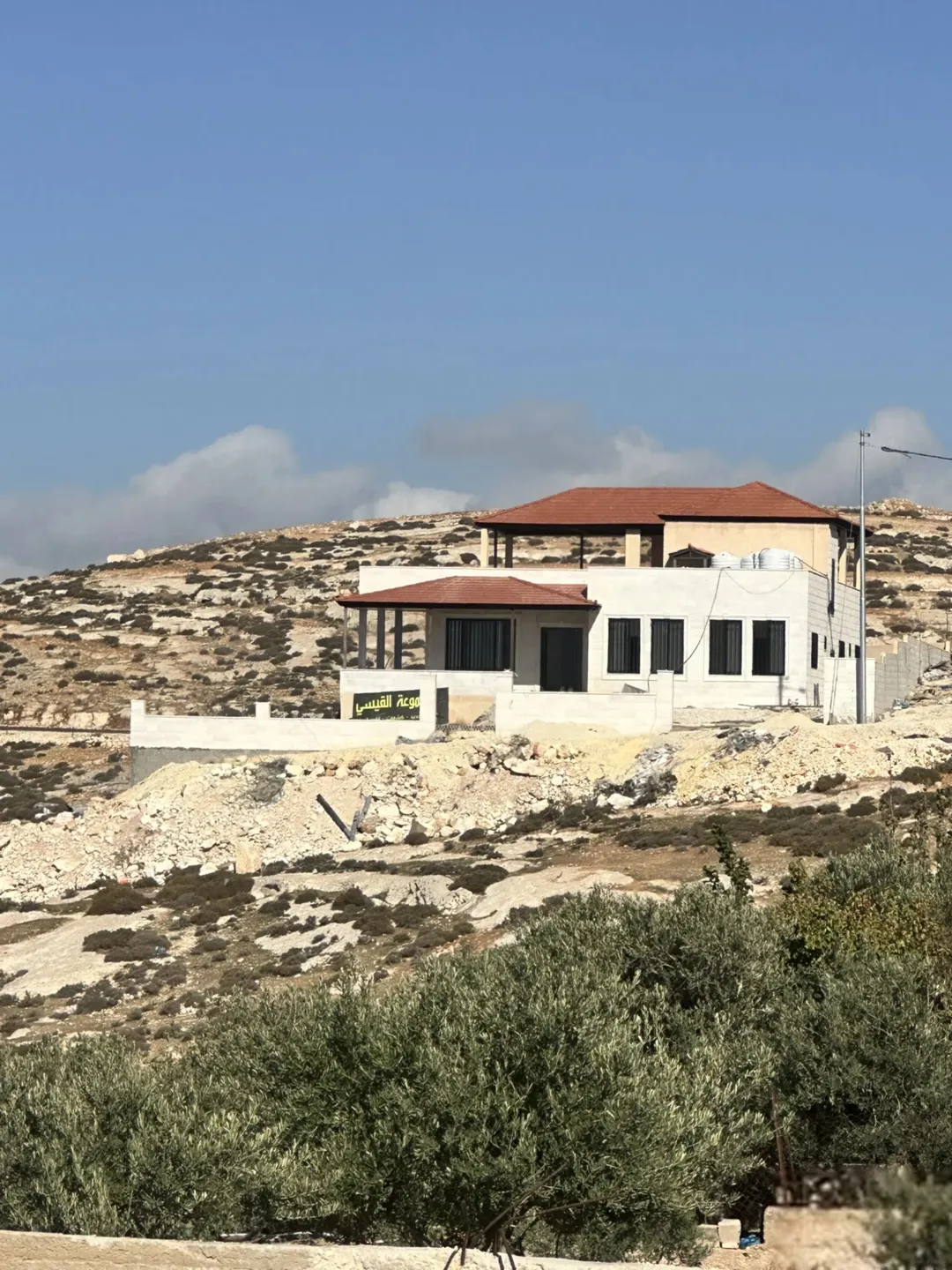 فيلا فاخرة جديدة إطلالة خلابة على جبال فلسطين في قمة المنطقة