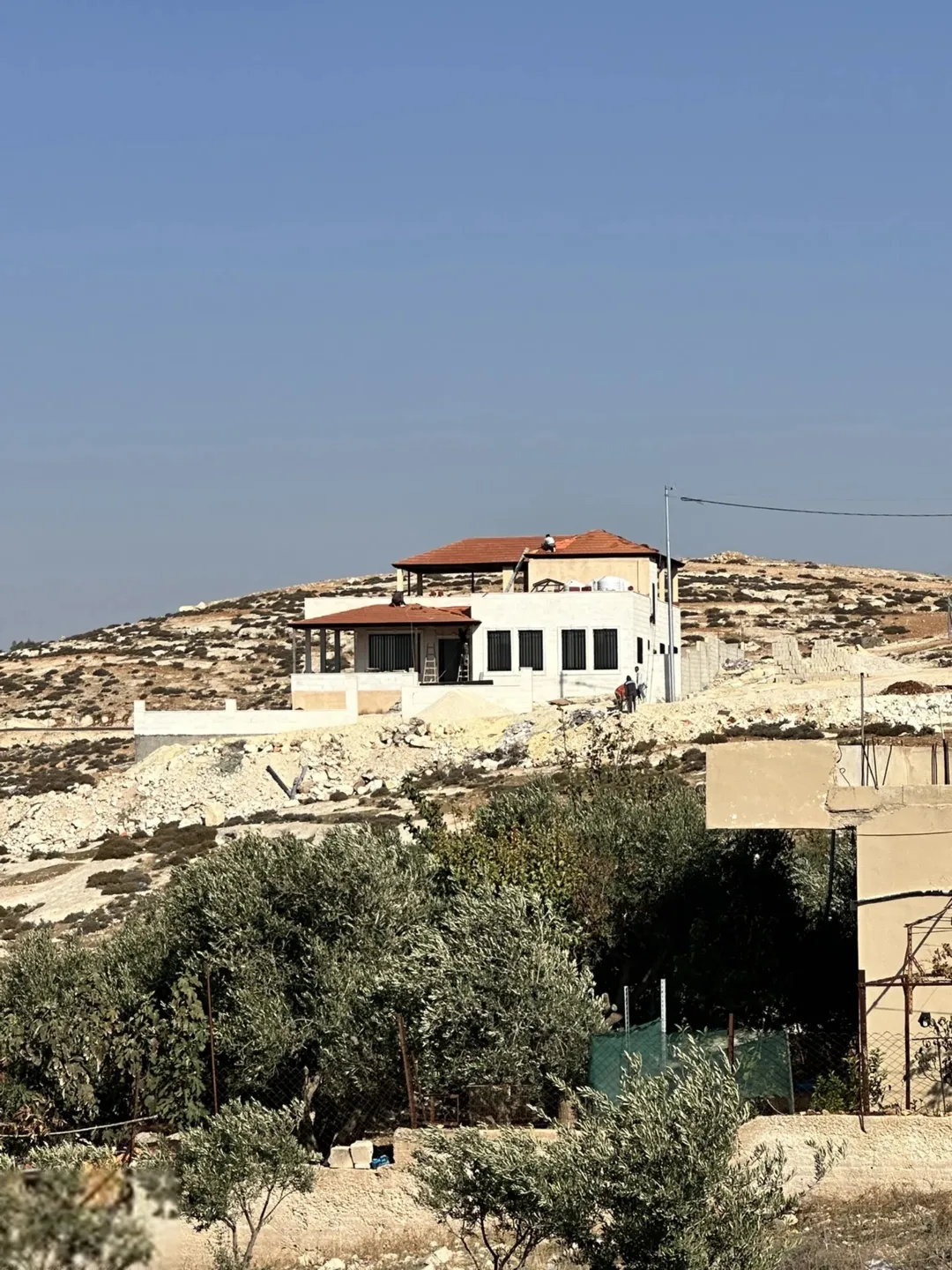 فيلا فاخرة جديدة إطلالة خلابة على جبال فلسطين في قمة المنطقة