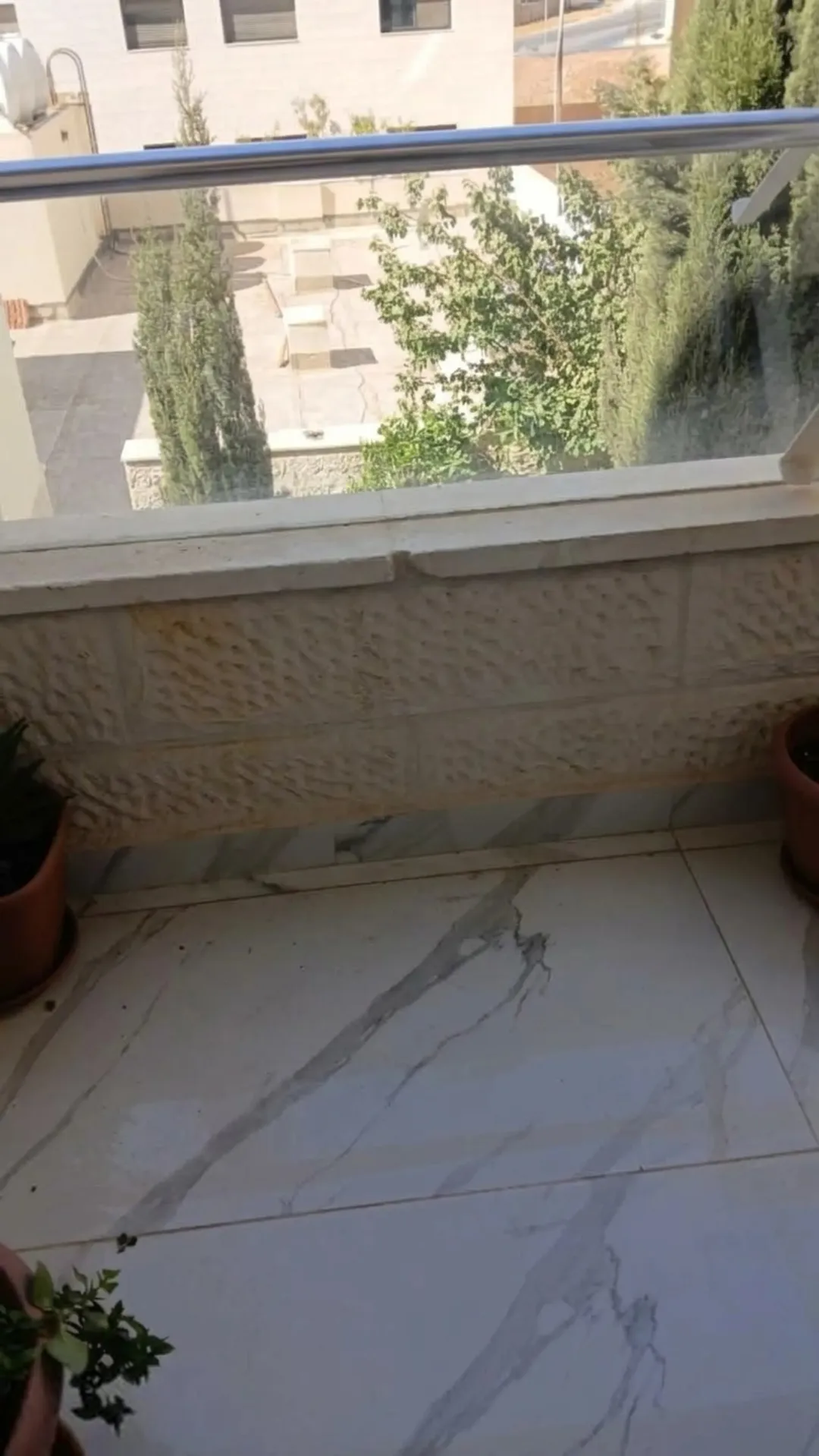 شقة للبيع بحاله جديده وممتازه جدا مباشره