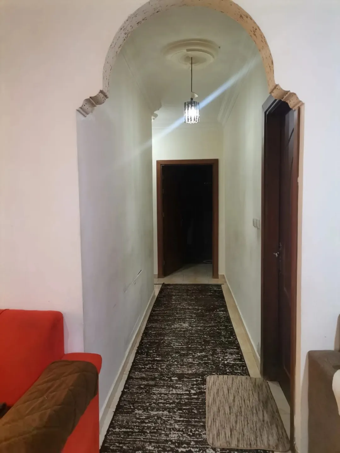 شقه حديثه في ارقى مناطق الزهور بسعر مغري للبيع