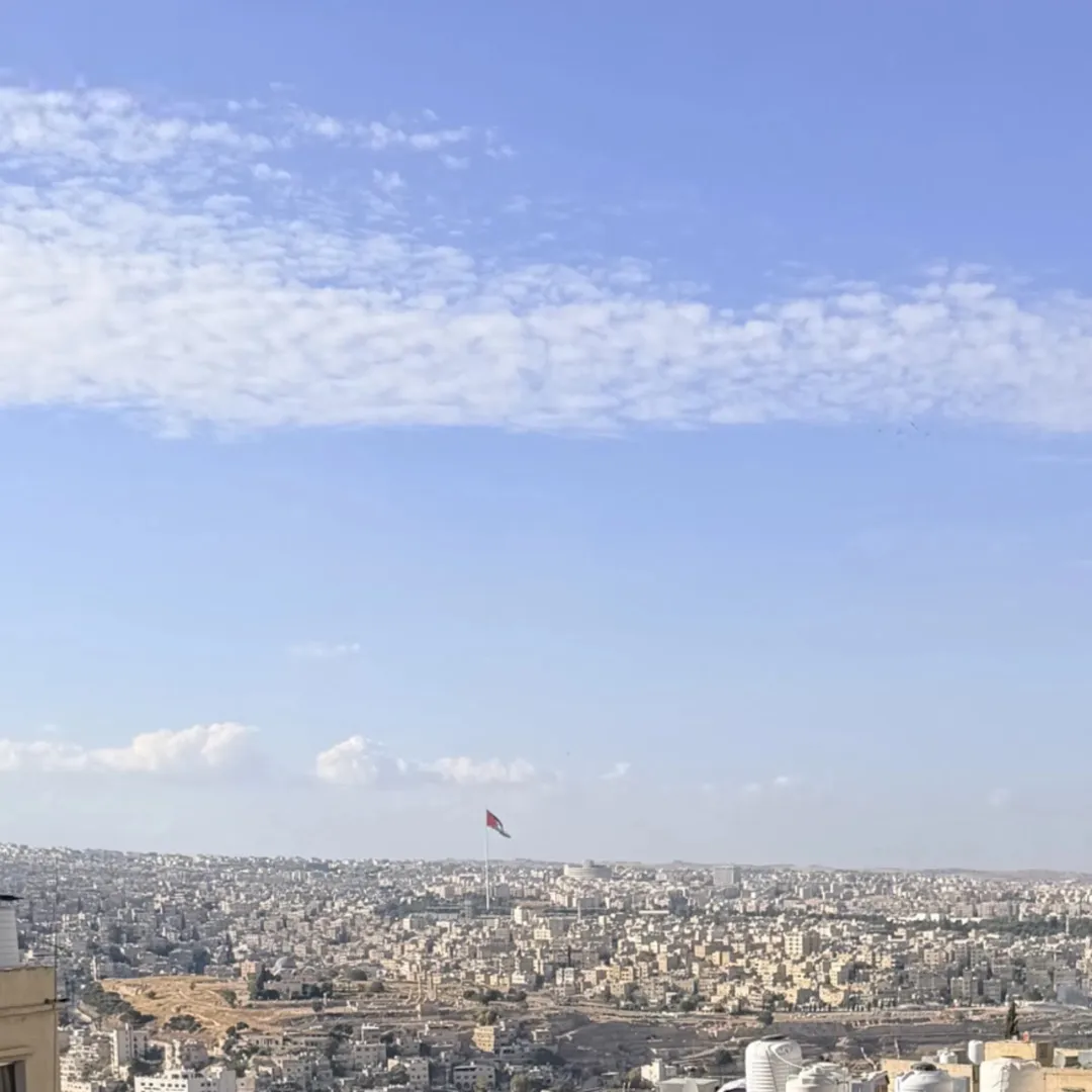 عمارة سكنية للبيع في جبل الأشرفية، عمان