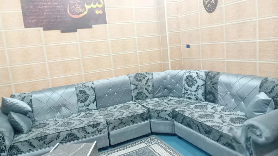 منزل للبيع في الزرقاء حي الحسين