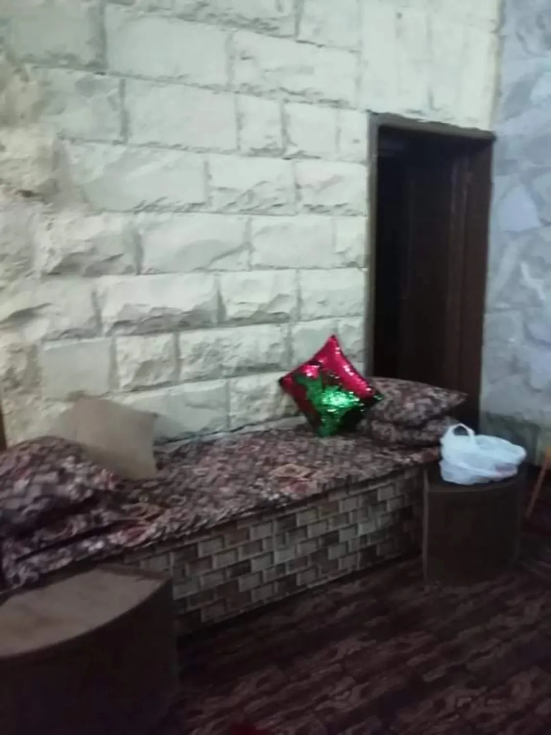 منزل للبيع في الجدعة العليا وأول العيزرية