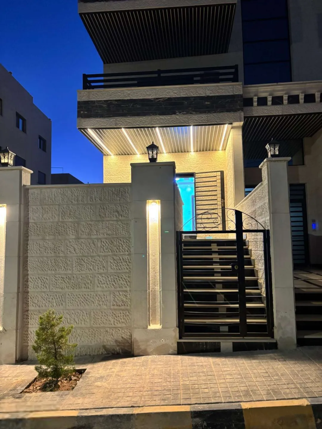 شقة مفروشة للإيجار الشهري أو اليومي – موقع متميز – عمان الاردن | ID 713629