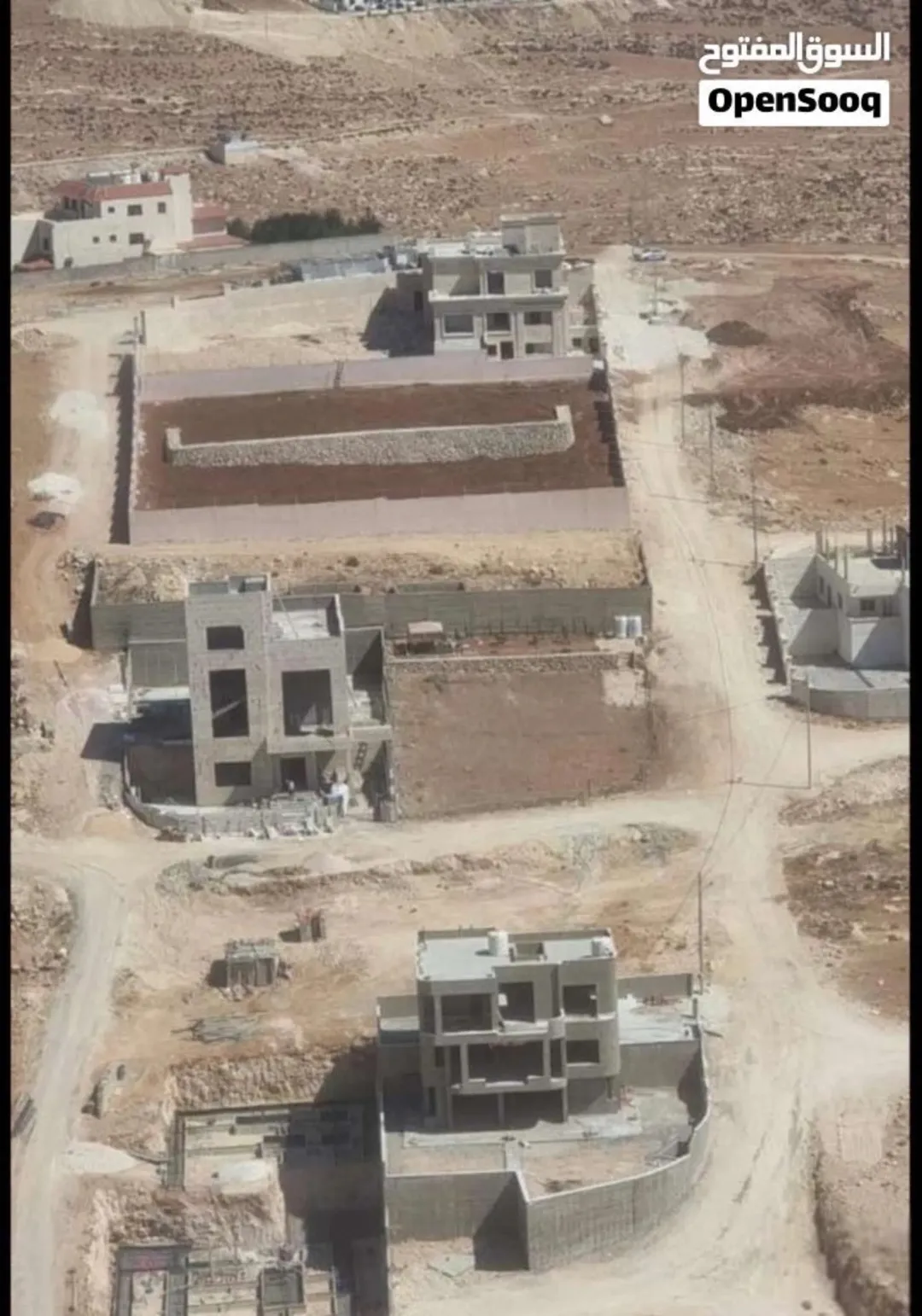 أرض سكنية للبيع في أم رمانة – الزرقاء – إطلالة بانورامية وموقع مميز