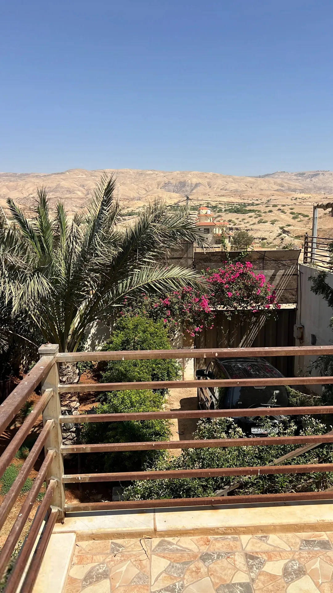 شاليه ساحر بإطلالة خلابة في منطقة البحر الميت