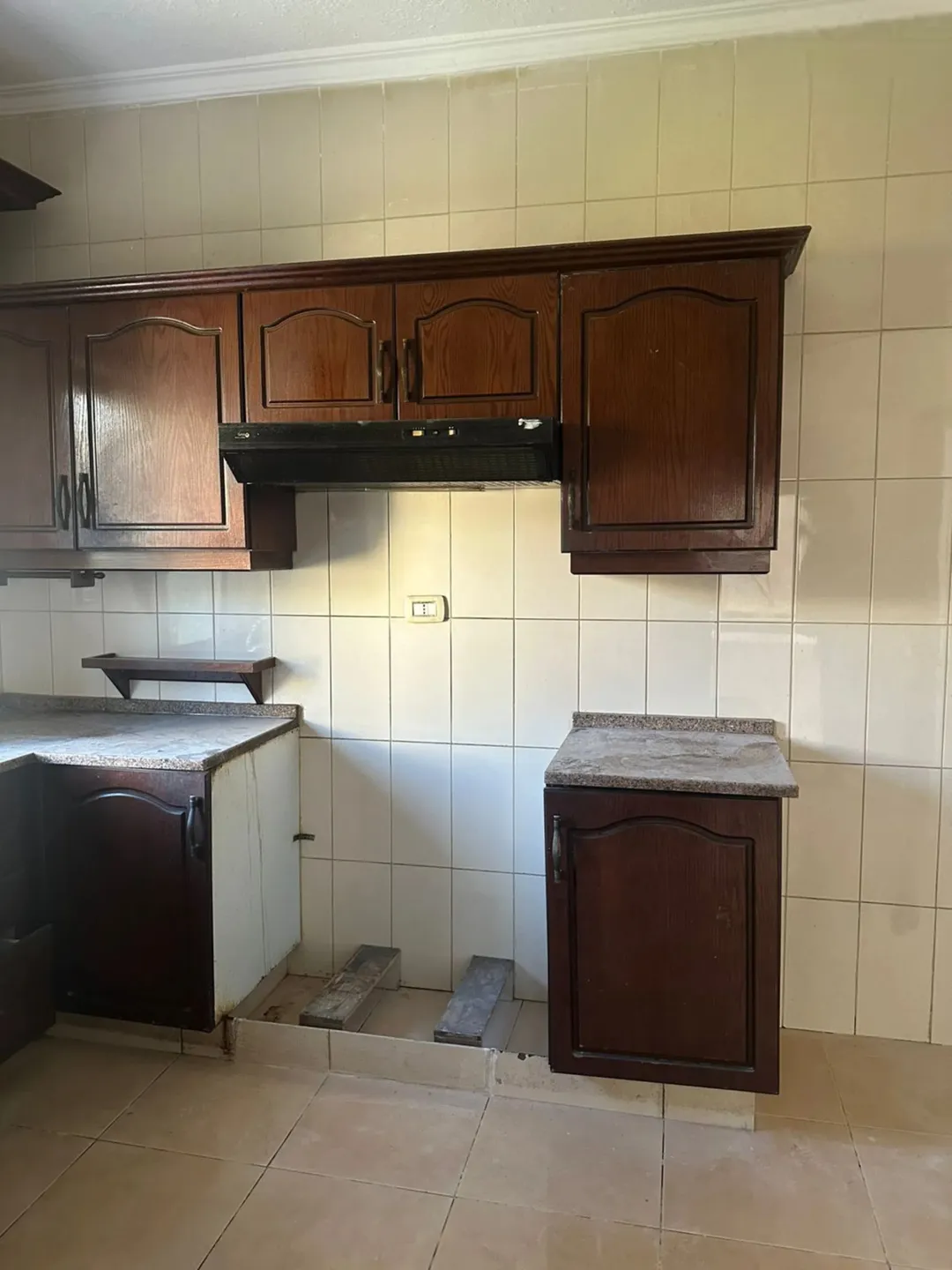 شقة سكنية مميزة للبيع في الكمالية