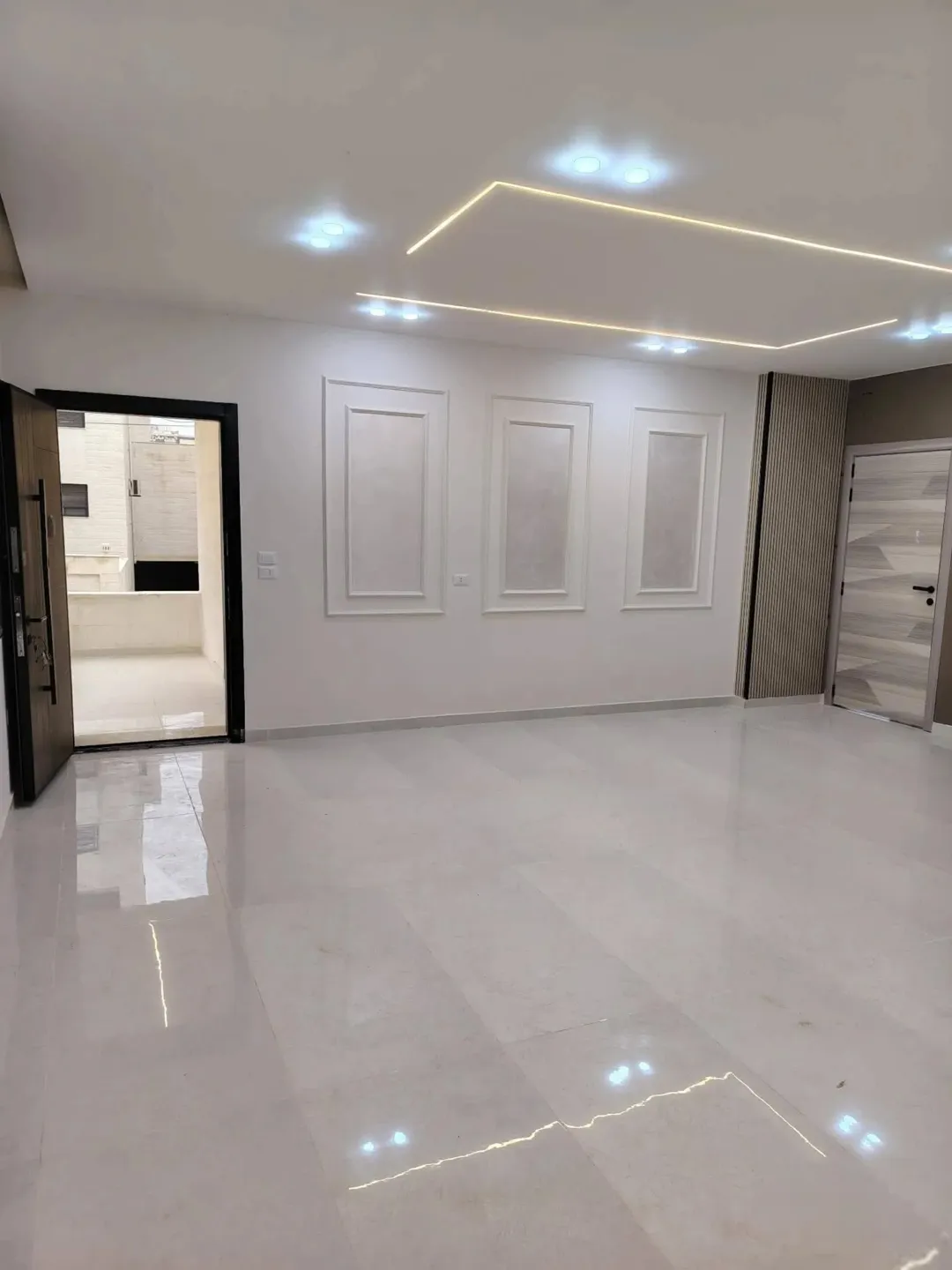 شقق للبيع بتشطيبات فاخرة في الحي الشرقي – إربد