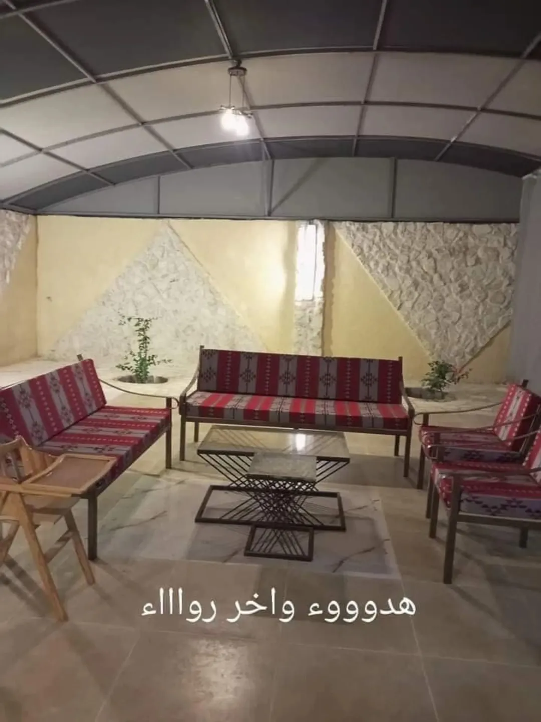 فيلا تجارية مميزة للبيع في العقبة