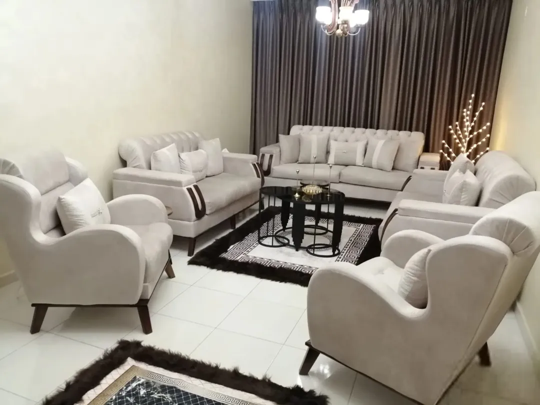 شقة فاخرة في خلدا قريبة من فندق سدين طابق أول مباشرةً