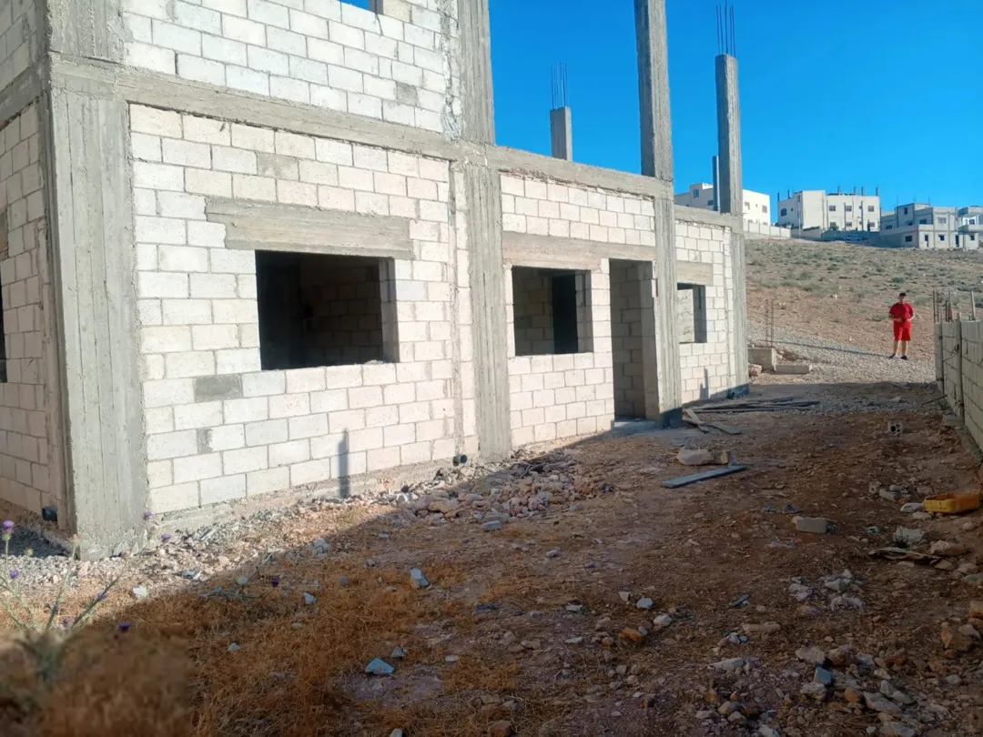منزل عظم للبيع في الزرقاء – ضاحية المدينة المنورة