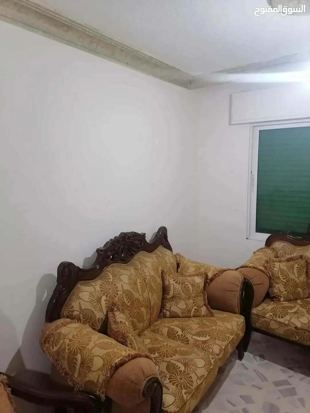 شقة سوبر ديلوكس للبيع في جبل الزهور – عمان