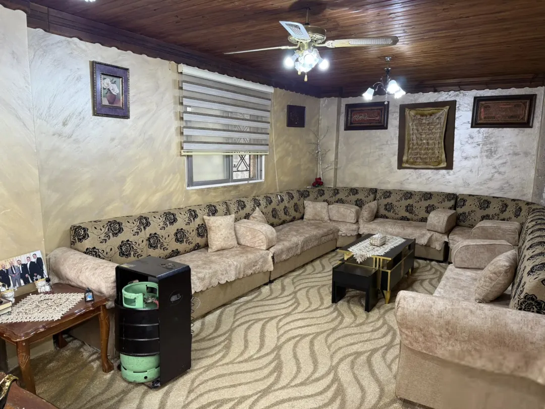 منزل شبه مزرعة