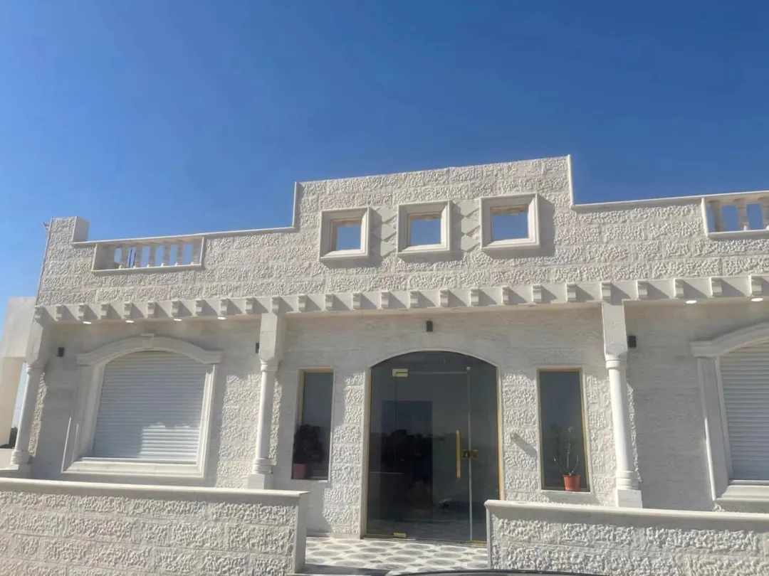 منزل حديث للبيع في مادبا – المريجمة