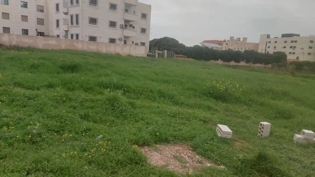 قطعة ارض مميزة جدا