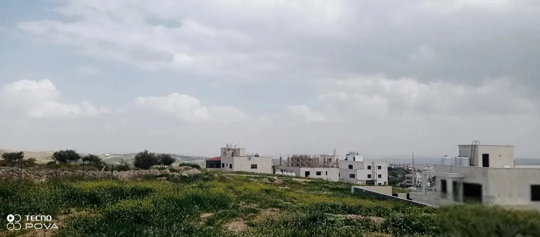 أرض للبيع في شفا بدران من أجمل القطع حي عيون الذيب