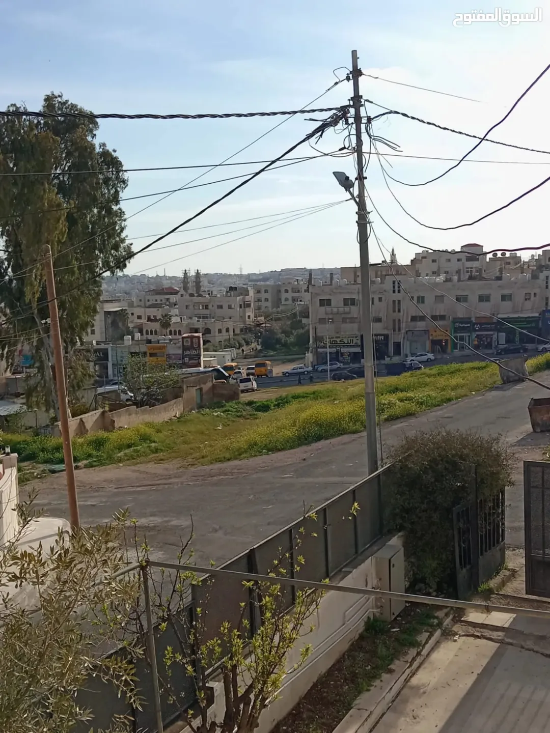 قطعة أرض ساحرة للبيع في موقع استثنائي