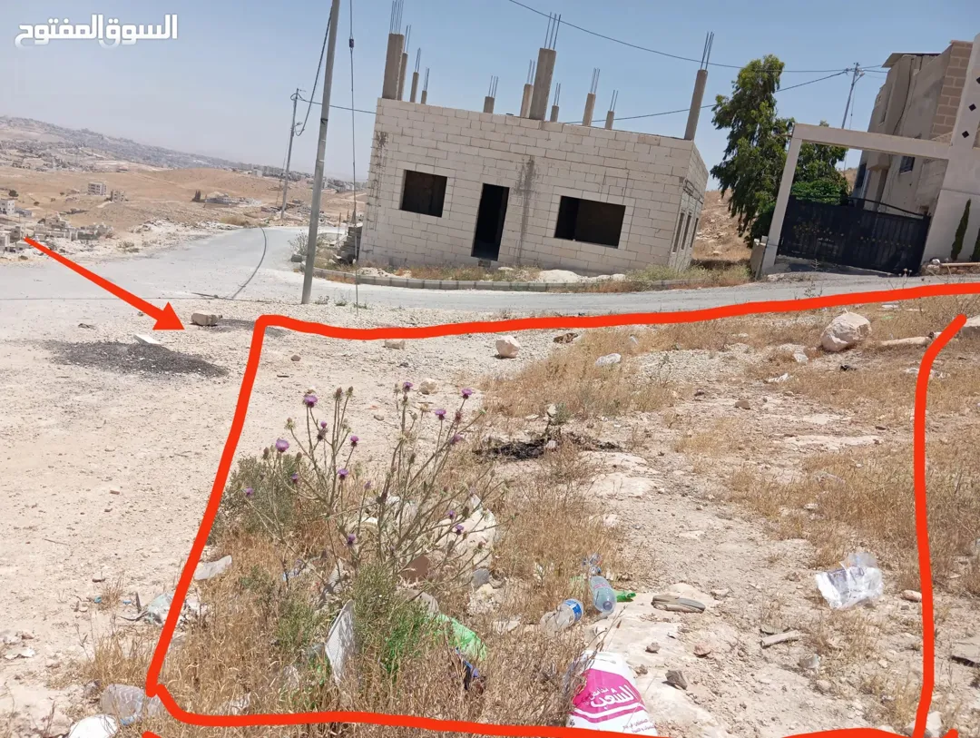 أرض سكنية للبيع في جريبا بإطلالة مميزة على شفا بدران