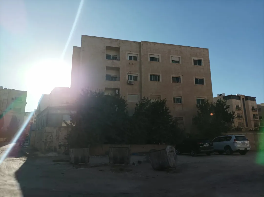 شقة استثمارية فاخرة للبيع في الجبيهة