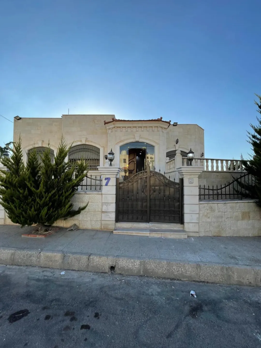 بيت مستقل للبيع في شفا بدران عمان