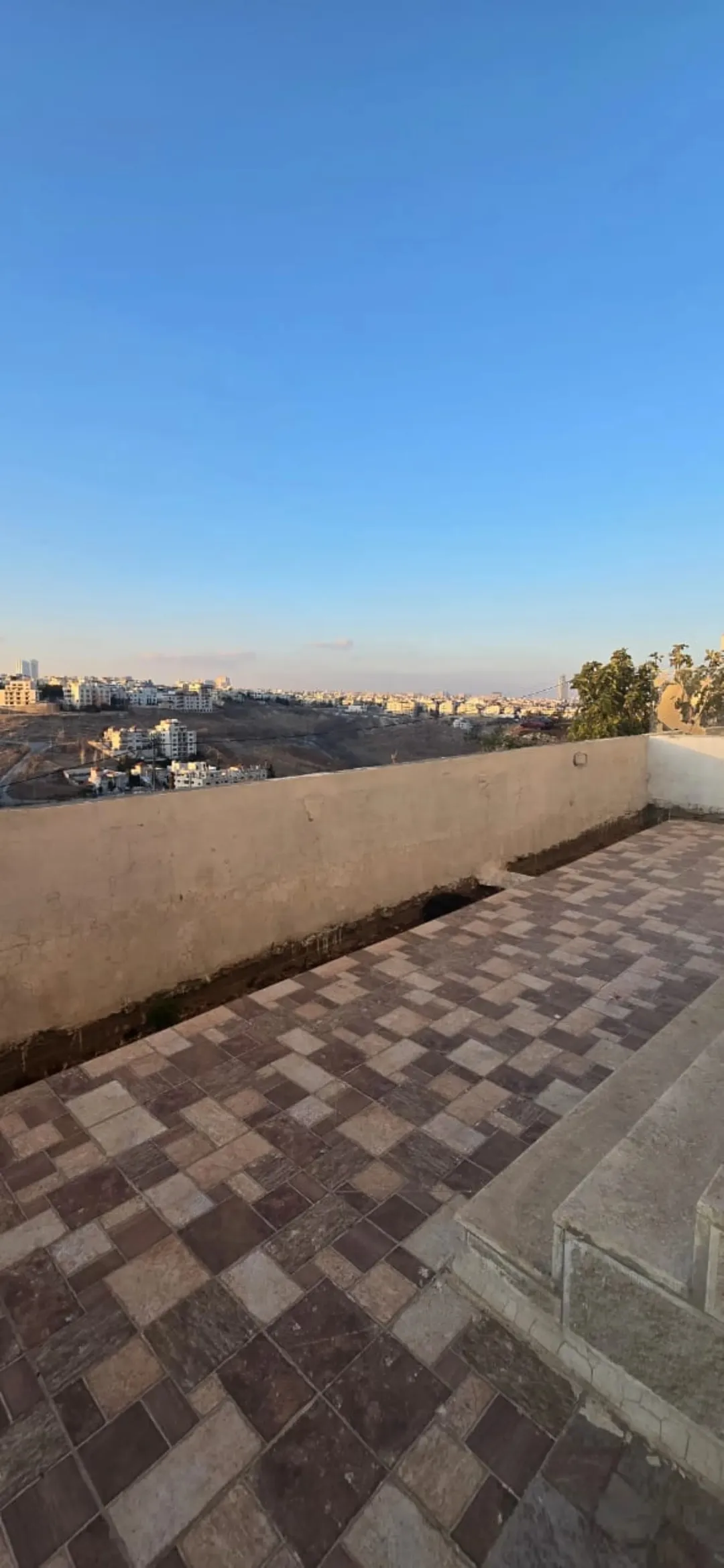 شقة فاخرة للبيع في عبدون – عمان