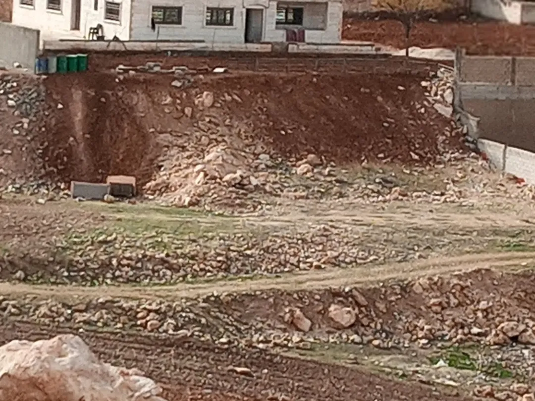 قطعة ارض للبيع