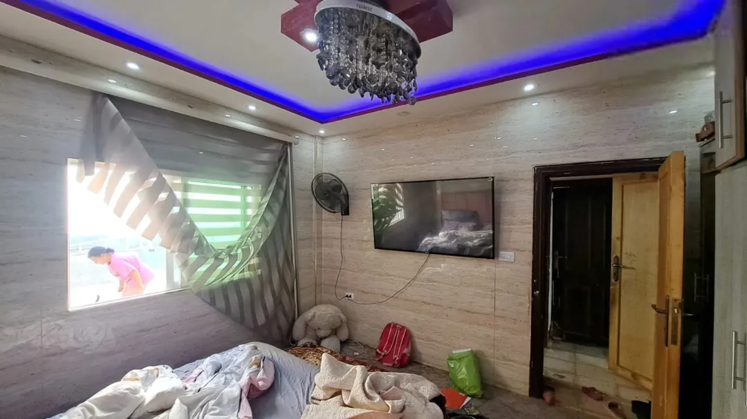 في 3طوابق بصالحية العابد ب56 بيت مستقل