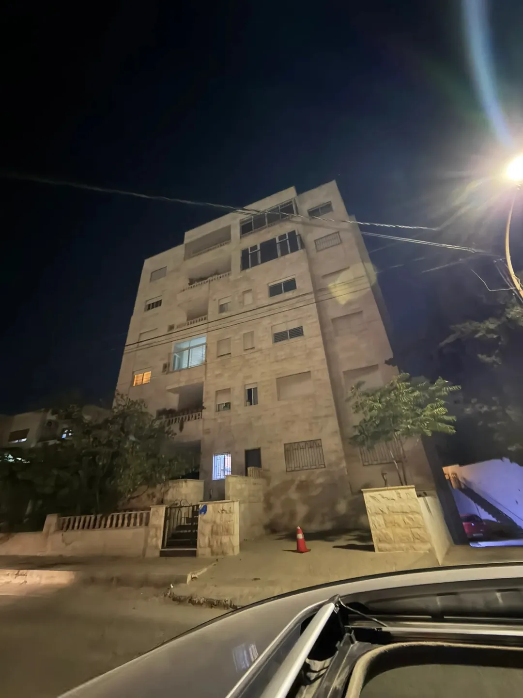 شقة للبيع في شارع الجامعة موقع استثماري مميز — صورة 2