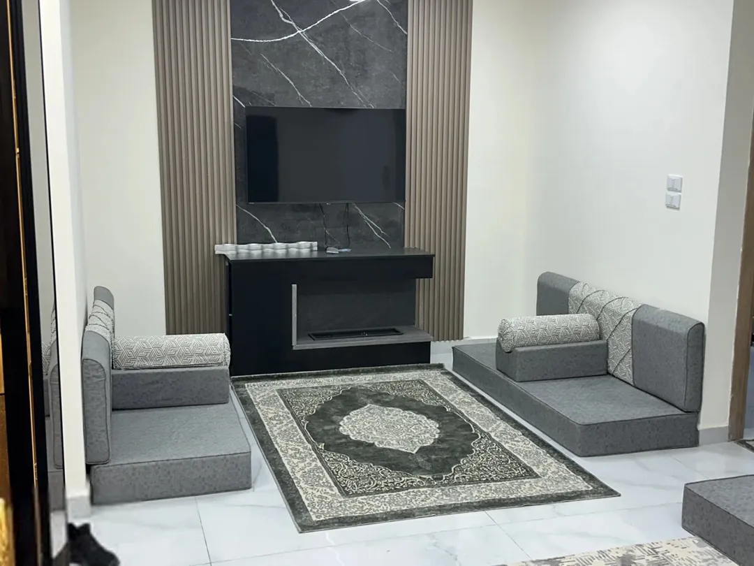 شقة فاخرة مفروشة للإيجار | ID 735864