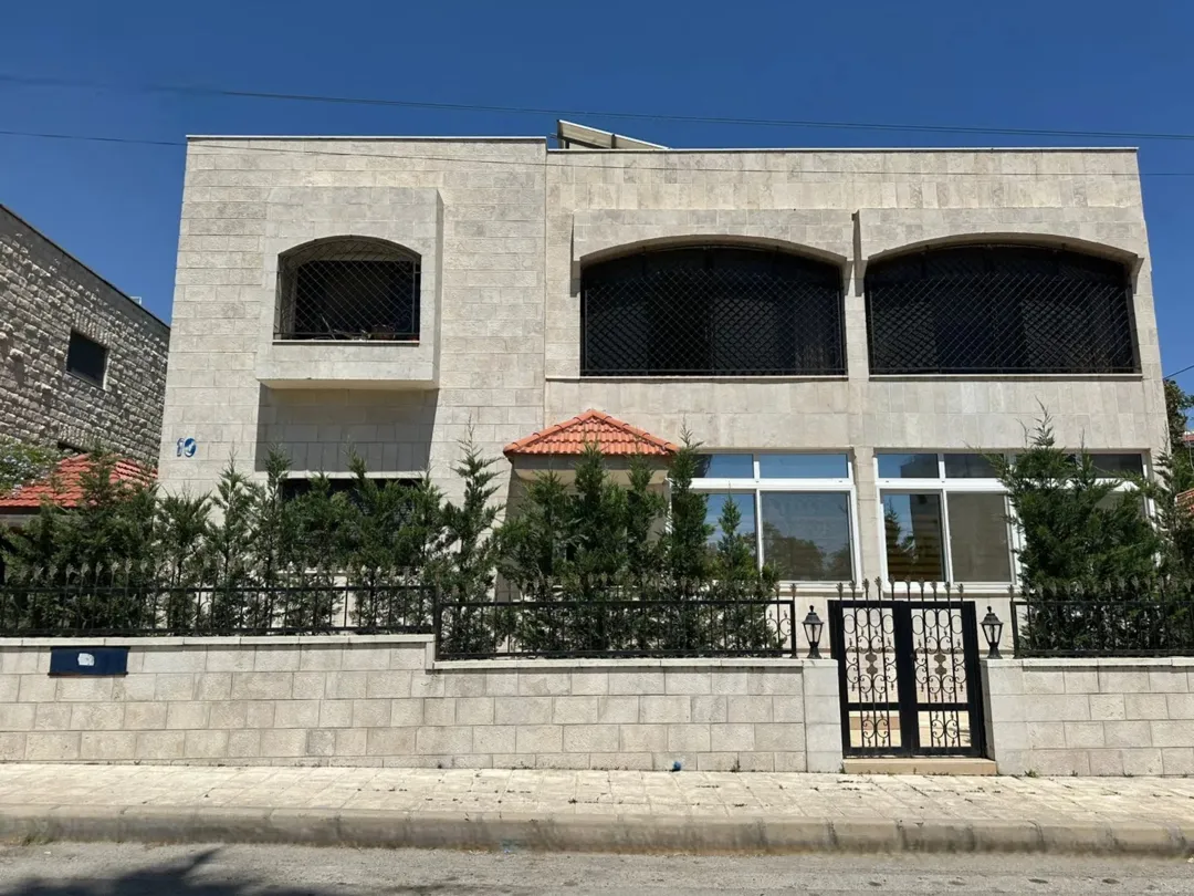 استوديو مفروش يومي في ام اذينة