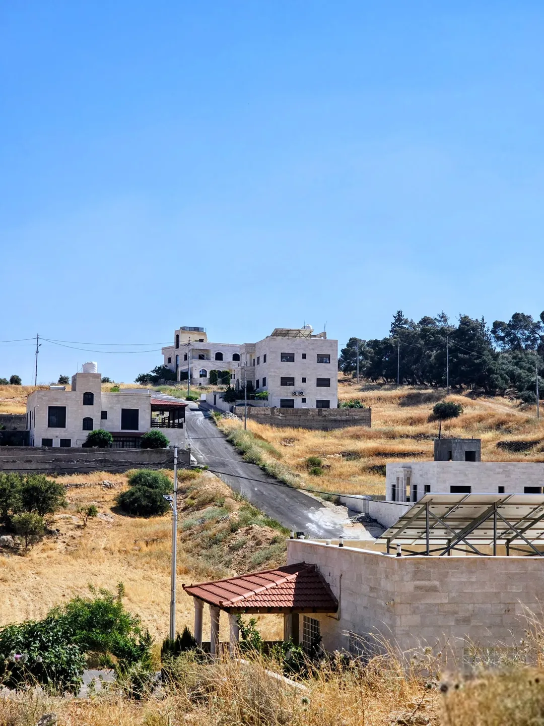 أرض سكنية مميزة للبيع في شفا بدران – زينات الربوع