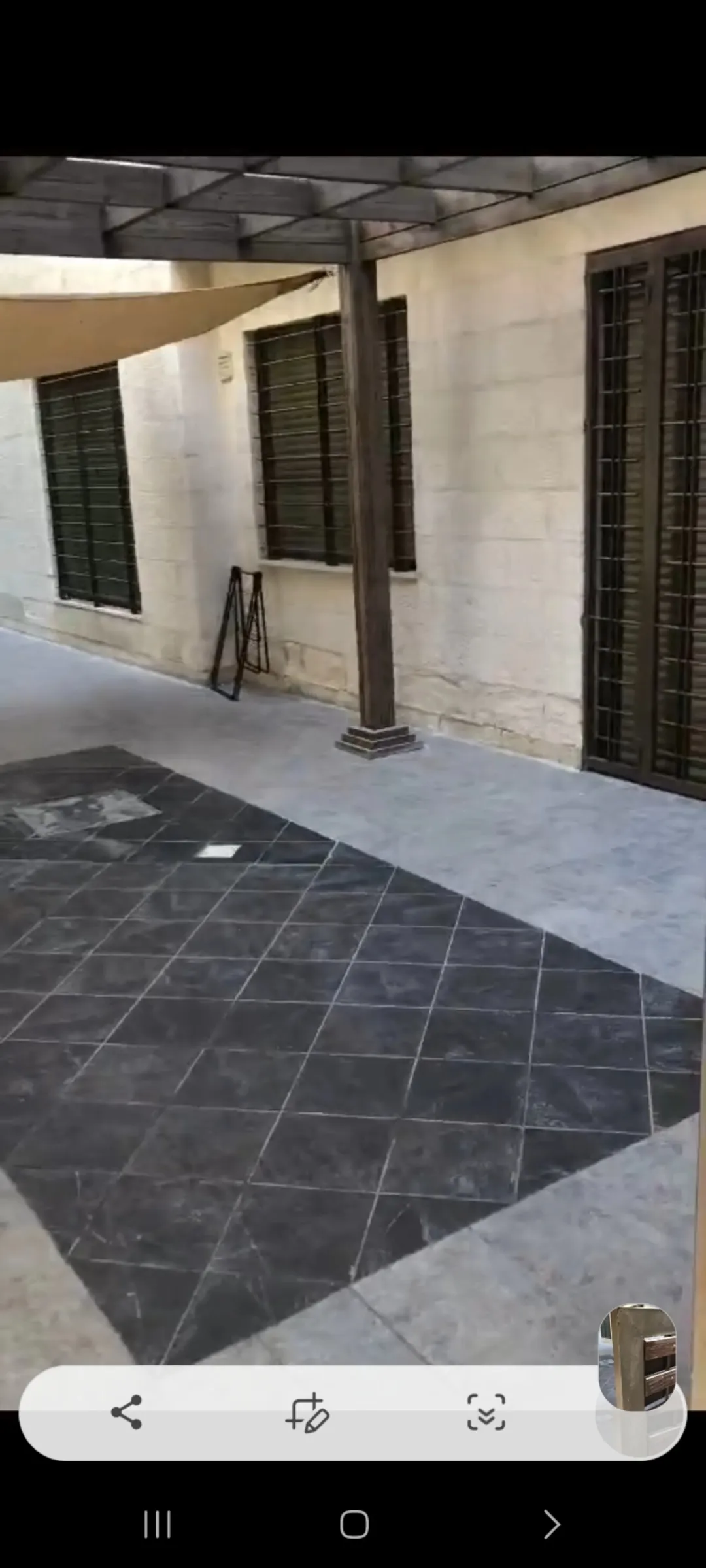 شقة مفروشة فاخرة للإيجار في عبدون – طابق أرضي بحديقة | ID 871958