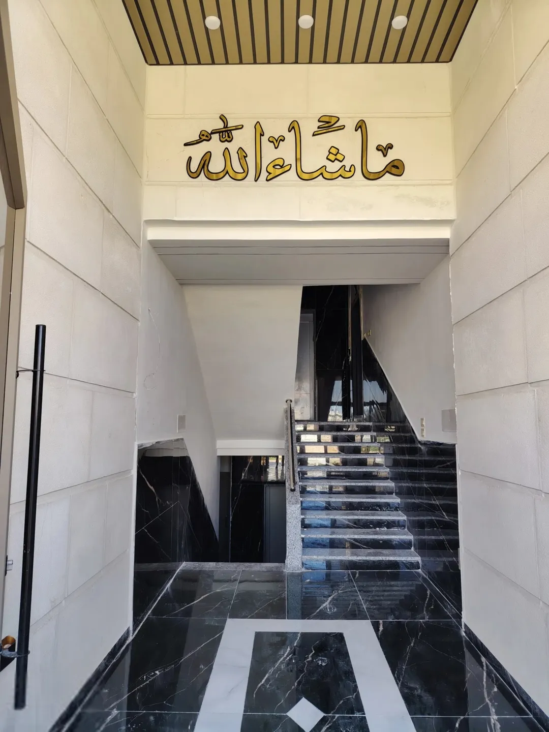شقة فاخرة للبيع في إربد – دوار الثقافة