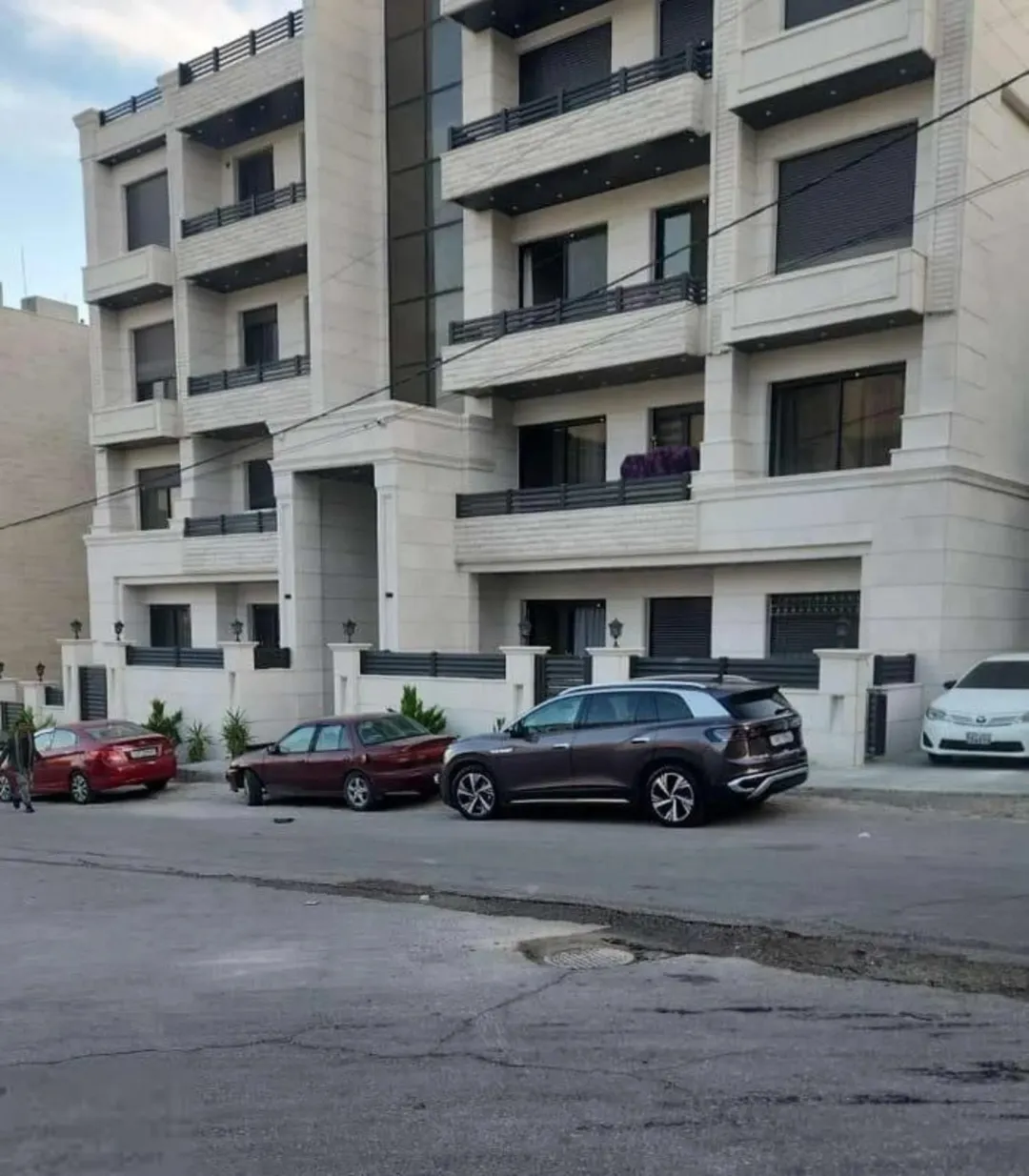 شقق مفروشة للإيجار اليومي في الجبيهة