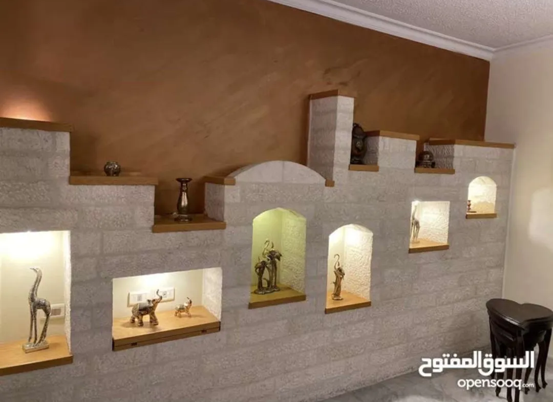 شقة فخمة مفروشة شبه فيلا مع حديقة للايجار في الشميساني – عمان الاردن | ID 697743