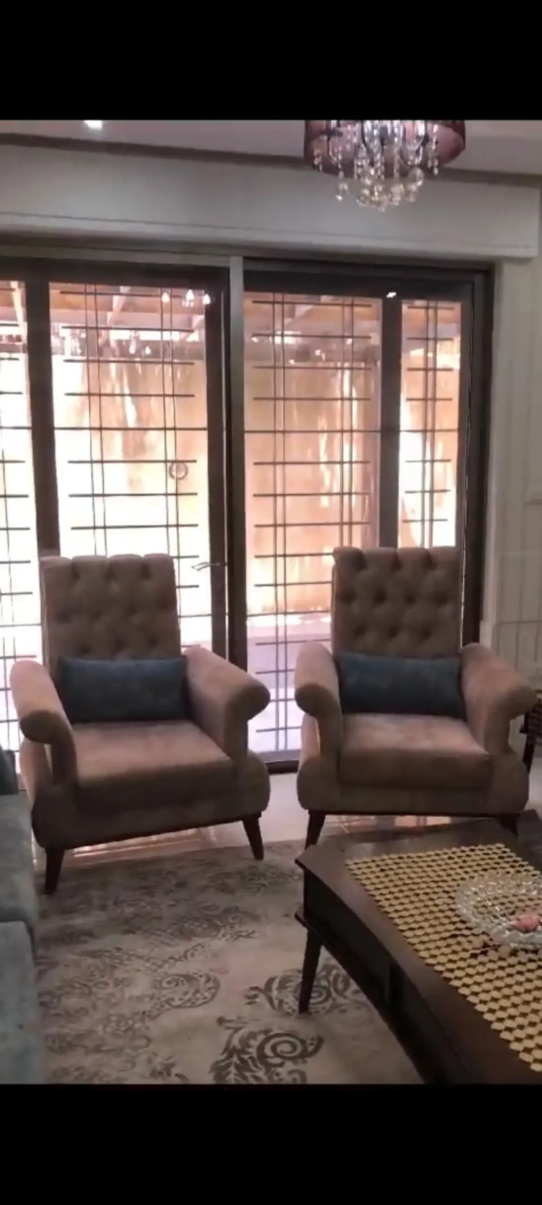 شقة مفروشة فاخرة للإيجار في عبدون – طابق أرضي بحديقة | ID 871958