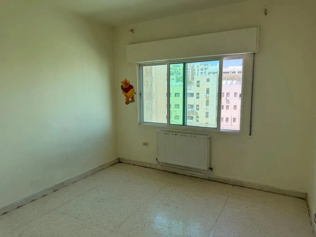 شقة سكنية للبيع في منطقة الجاردنز – عمان