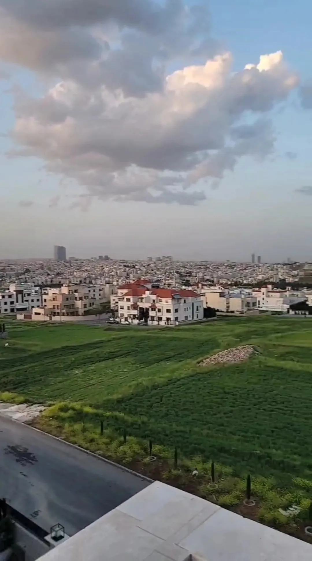أرض سكنية فاخرة في أرقى مواقع الظهير