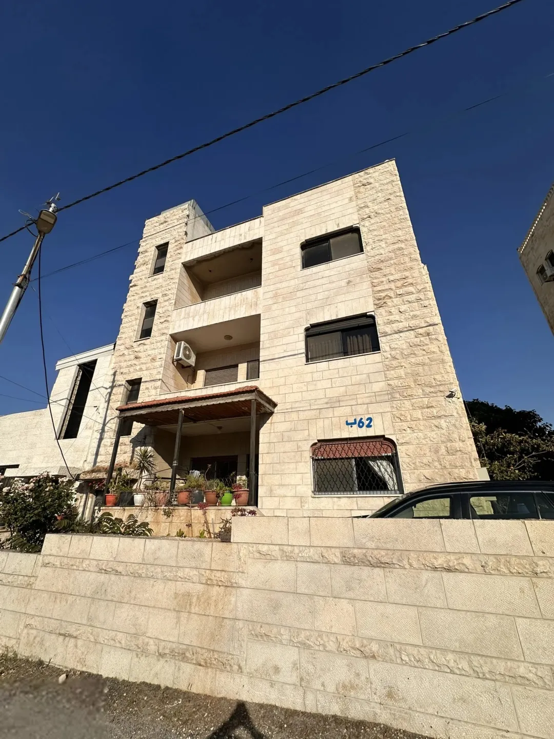 عمارة مميزة للبيع في الدوار السابع بالقرب من سيفوي
