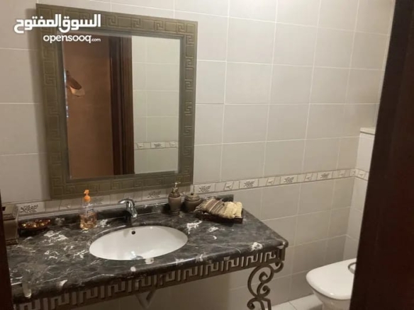 شقة مفروشة فاخرة للإيجار في الصويفية، عمان