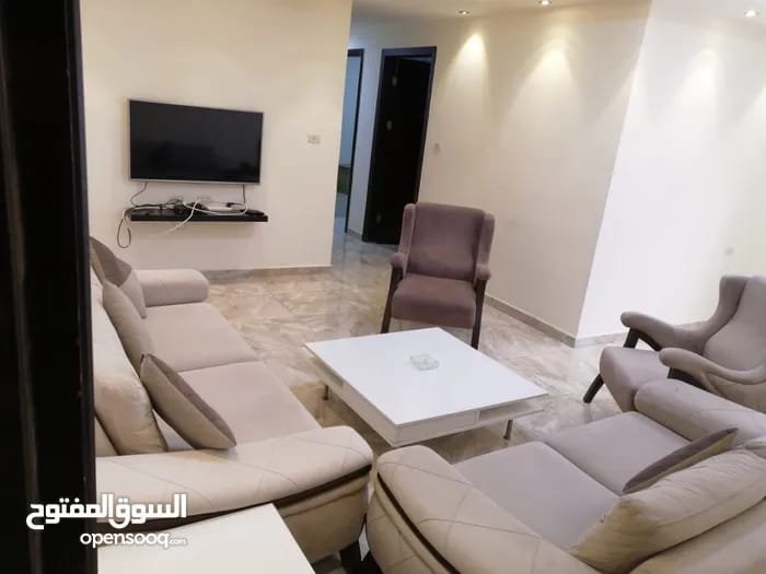 شقة مفروشة راقية للإيجار في دير غبار، عمان | ID 744390