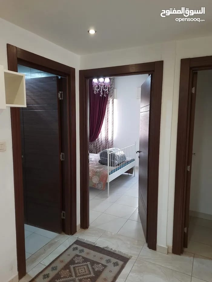 شقة مفروشة مميزة للإيجار في أم أذينة – عمان | ID 744542