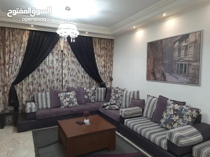 شقة مفروشة مميزة للإيجار في أم أذينة – عمان | ID 744542