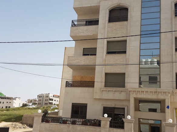 شقة مفروشة للإيجار في شارع الجامعة بإطلالة مميزة